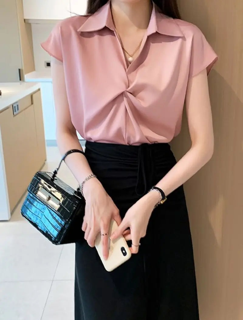Vrouwelijke Zomerblouse Korte Mouwen Satijn Look