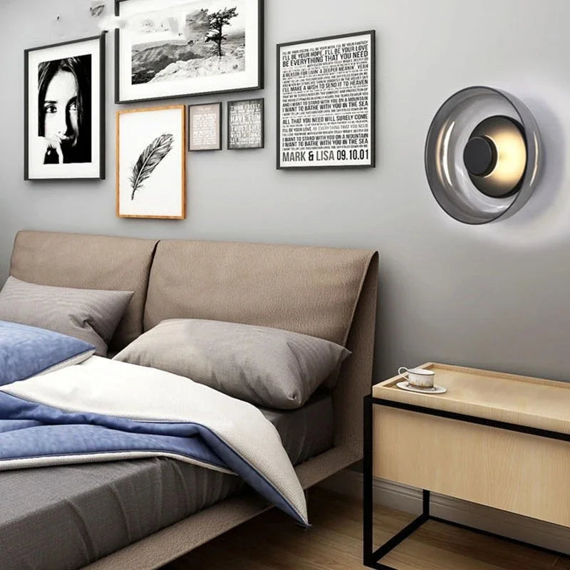 Moderne Glazen LED Wandlamp – Stijlvolle Wandverlichting in Smoke Gray of Champagne Gold – Ideaal voor Slaapkamer, Woonkamer & Hal