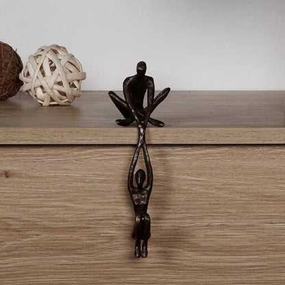 Decoratief beeld polystone 20cm zwart woonkamer sculptuur modern kunst beeld liefde verbinding