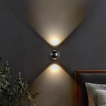 Moderne Wandlamp met LED Verlichting – Messing Afwerking voor Hal & Woonkamer