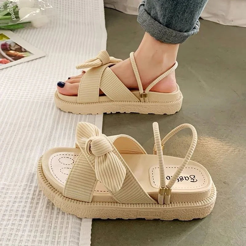 Platform Sandalen met Hak en Gouden Details