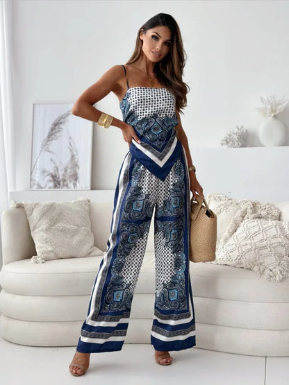 Vrouwelijke Set Top en Pantalon Comfortabel