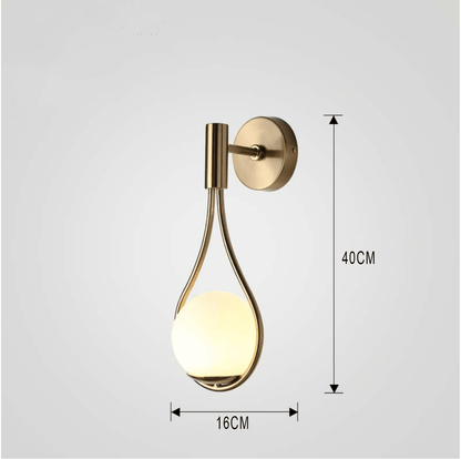Moderne Scandinavische Wandlamp met Metalen Afwerking