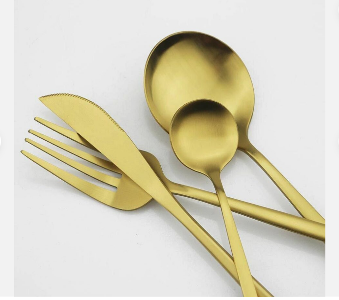 Minimalistisch Bestekset Titanium-Coating 18/10 Roestvrij Staal Premium Servies Modern Tafelgerei Luxe Eetgerei Chique Tafelstyling Elegant Cutlery Set 4 tot 16 Personen