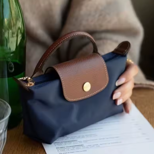 Leren Pouch Mini - Praktisch en Stijlvol voor Dagelijks Gebruik