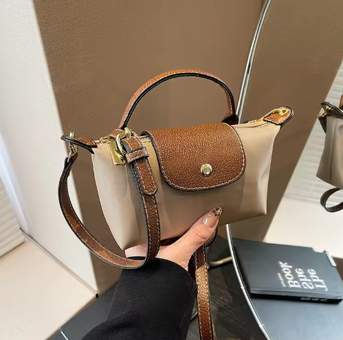Leren Pouch Mini - Praktisch en Stijlvol voor Dagelijks Gebruik