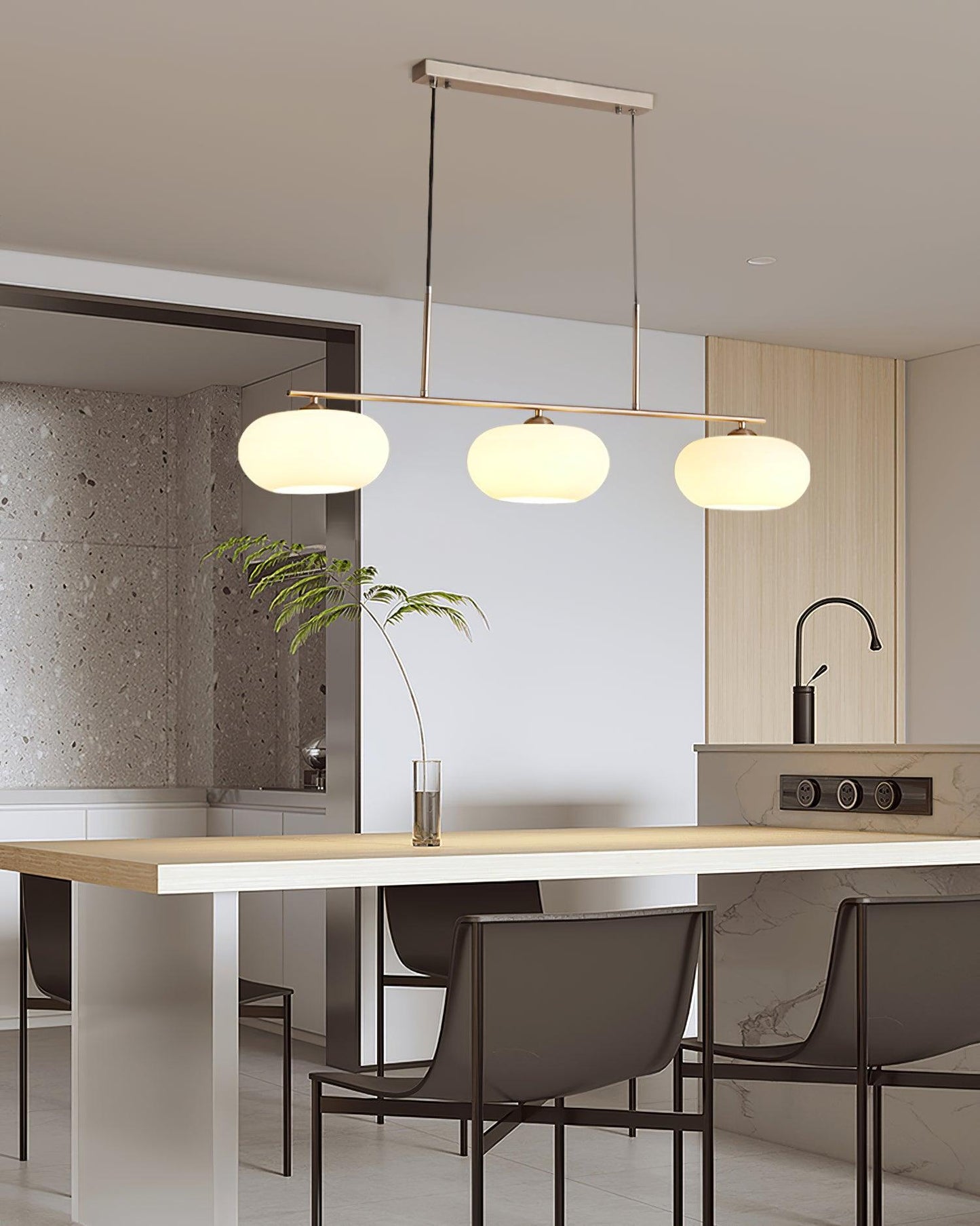 Design Hanglamp met 3 Globe Kapjes - Stijlvolle Eetkamerverlichting voor Tafel en Kookeiland - Verstelbaar 150 cm - Nikkel of Goud - E26/E27