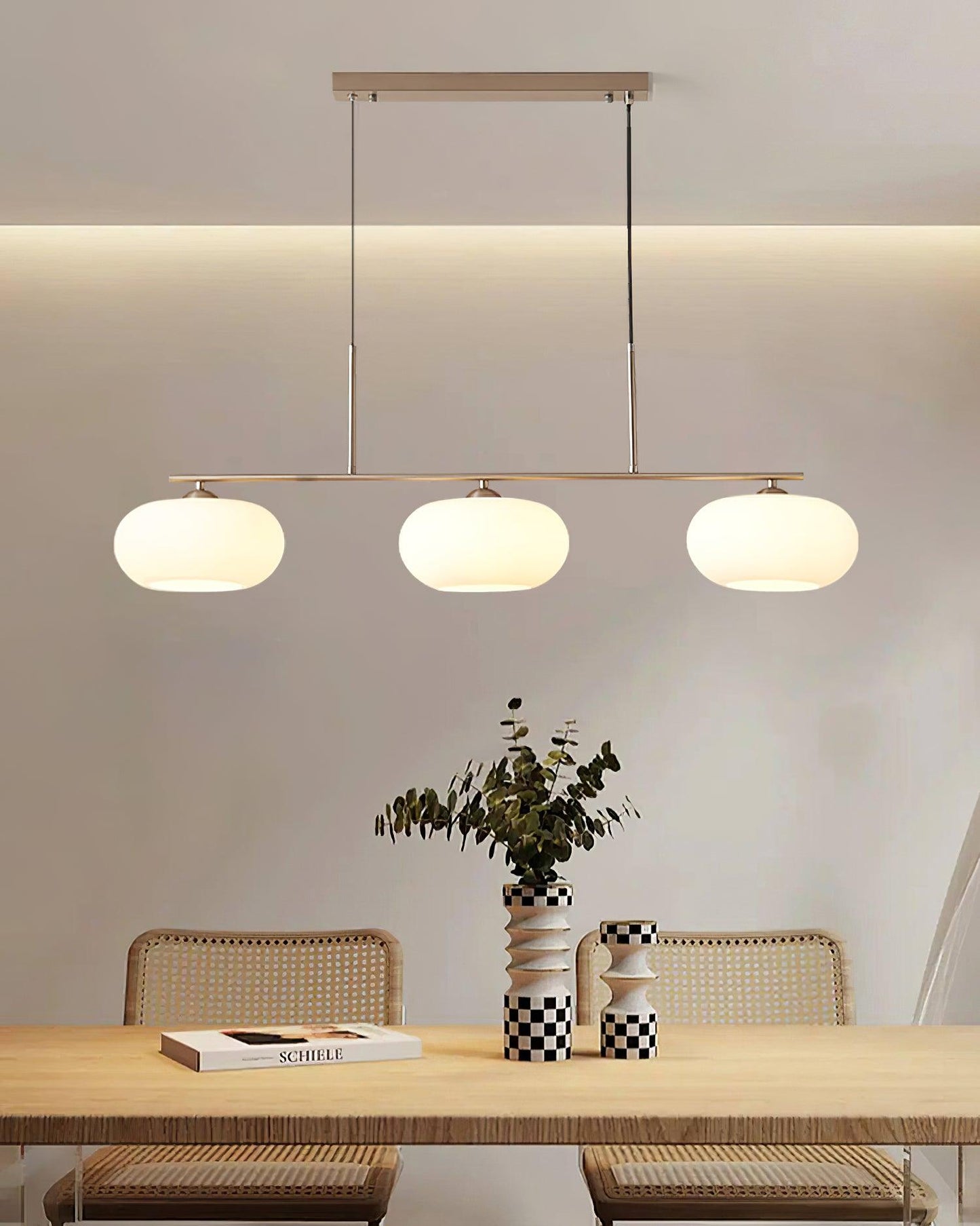 Design Hanglamp met 3 Globe Kapjes - Stijlvolle Eetkamerverlichting voor Tafel en Kookeiland - Verstelbaar 150 cm - Nikkel of Goud - E26/E27
