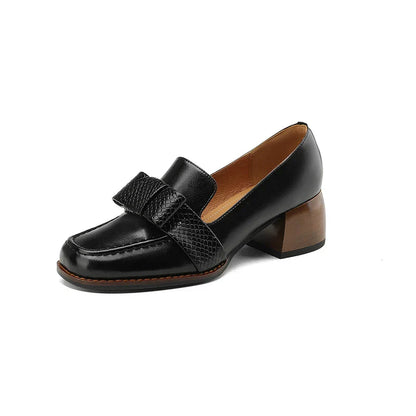 Dames Loafers Met Knoopdetail