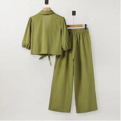 Vrouwelijke Mode Set Elegant en Chic