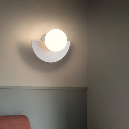 Moderne LED Wandlamp met Geometrisch Design voor Woonkamer & Slaapkamer