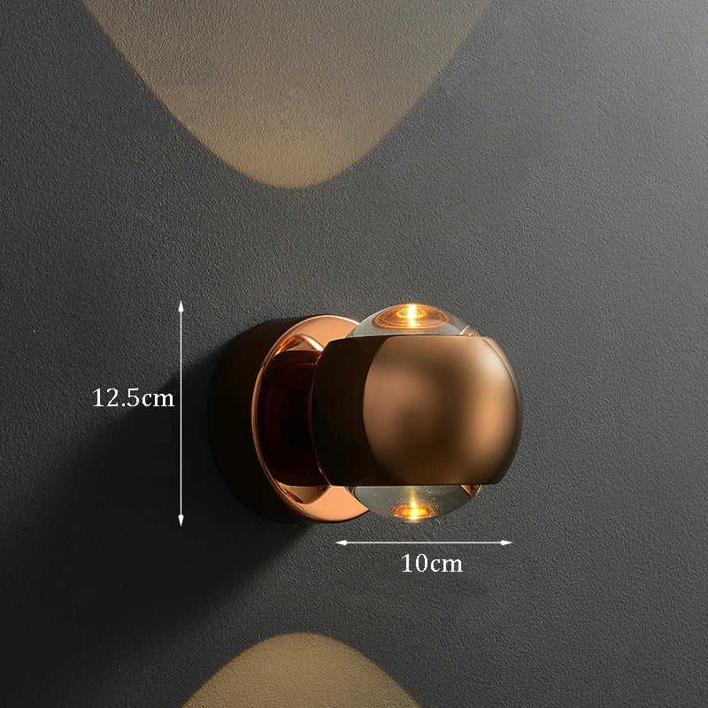 Moderne Wandlamp met LED Verlichting – Messing Afwerking voor Hal & Woonkamer