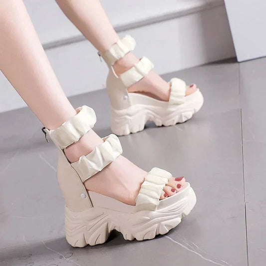 Rode Sandalen Zomer Collectie Comfortabele Slippers - StudioMarella