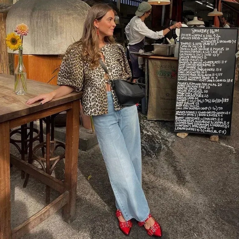 Vrouwelijke Top met Luipaardprint → Vrouwelijke Luipaardprint Top Zomer Jurk Stijl