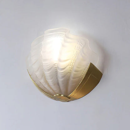 Glazen Wandlamp Schelp Design Messing & Glas Luxe Afwerking voor Gang en Slaapkamer