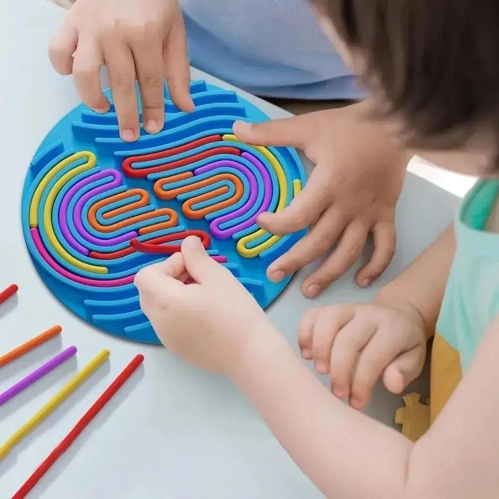 Sensorisch Siliconen Activiteitenbord 20x20cm Blauw 14 Strips Fidget Stressvermindering Fijnmotoriek Concentratie Kinderen Reizen