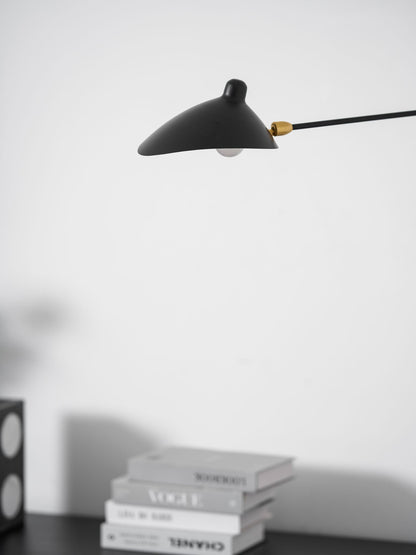 Wandlamp met verstelbare armen — industriële wandverlichting in aluminium en messing — vintage design — moderne wandlamp voor woonkamer slaapkamer