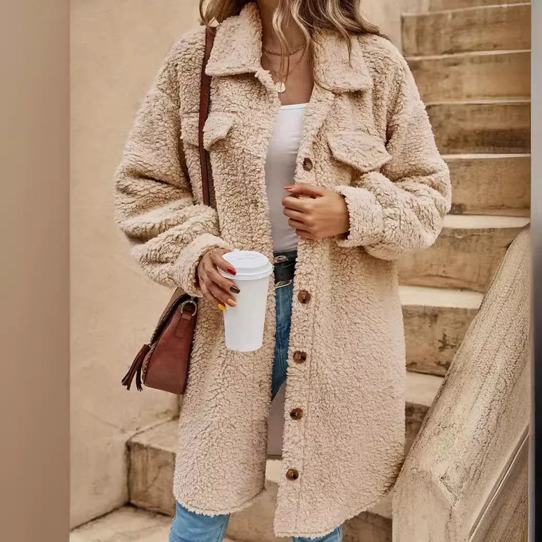 Casual Cardigan Haley Geleende Look