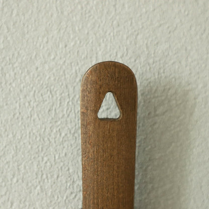 Kolbein – Houten Schoenaantrekker met Lange Steel en Magnetische Houder