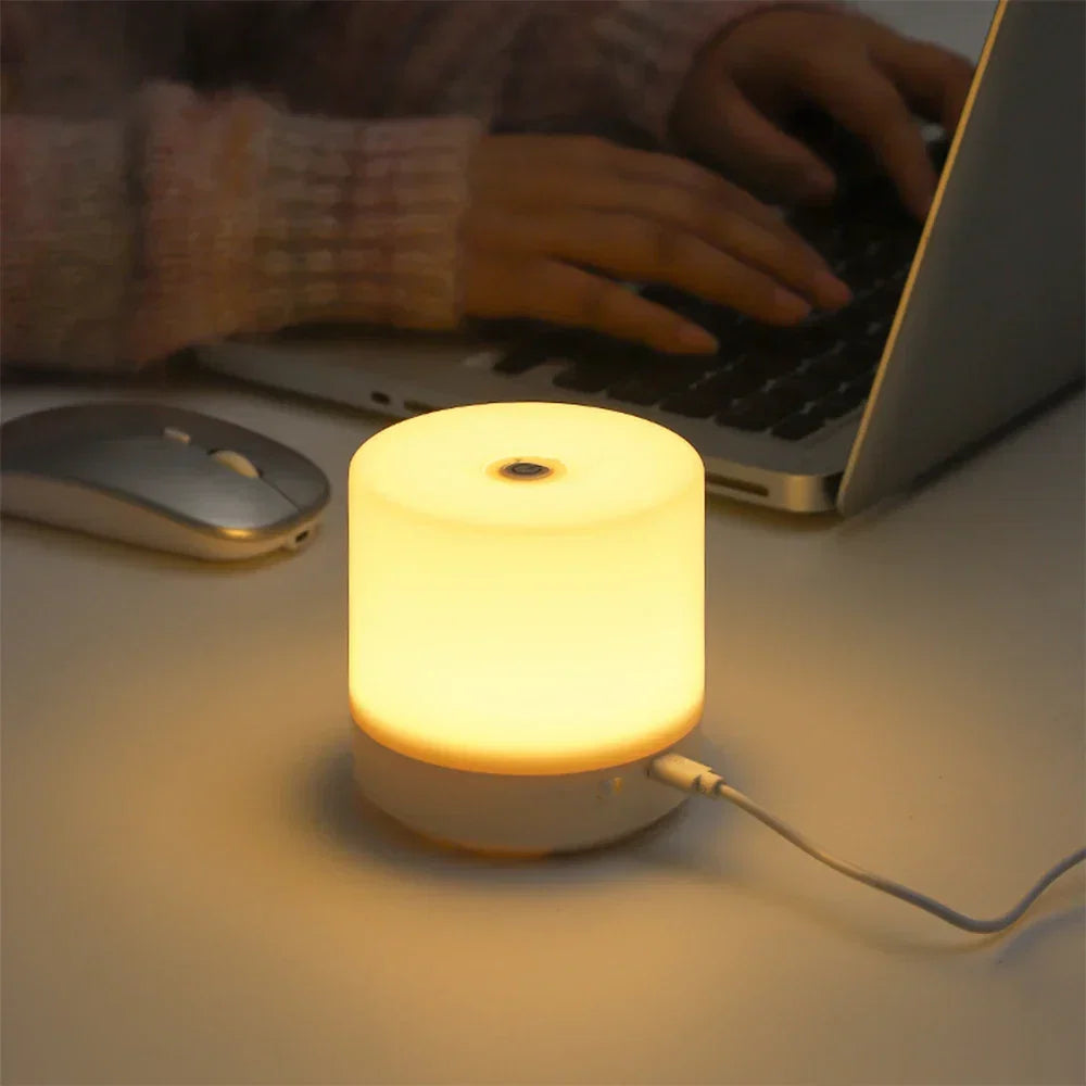 Nachtlamp LED USB 8.5cm Dimbaar ABS Wit Touch Bedlamp Slaapkamer Bureau Sfeerverlichting Compact Lampje