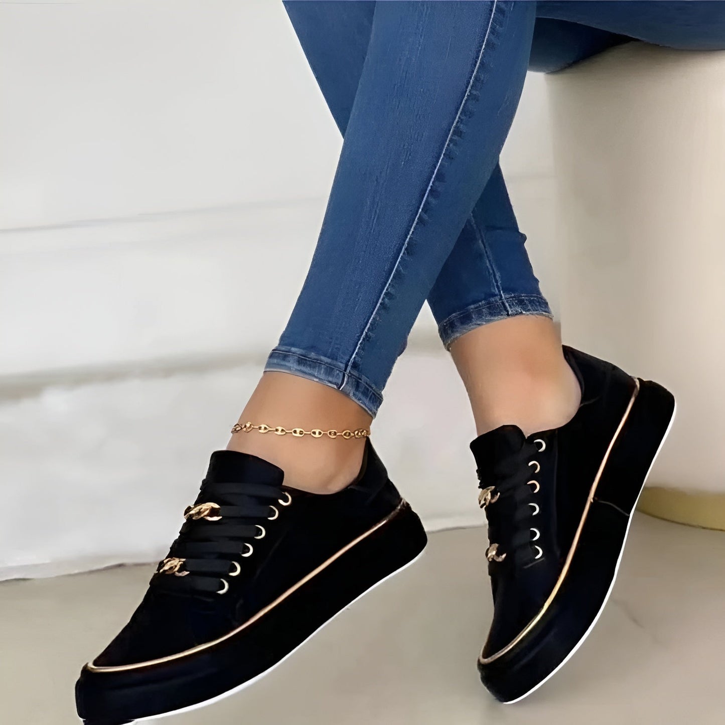 Dames Sneakers met Ketting Detail – Casual Platform Schoenen