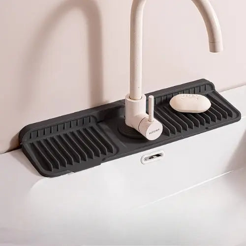 Flexibele Siliconen Lekmat voor Kraan – Voorkomt Waterplassen en Beschermt je Werkblad