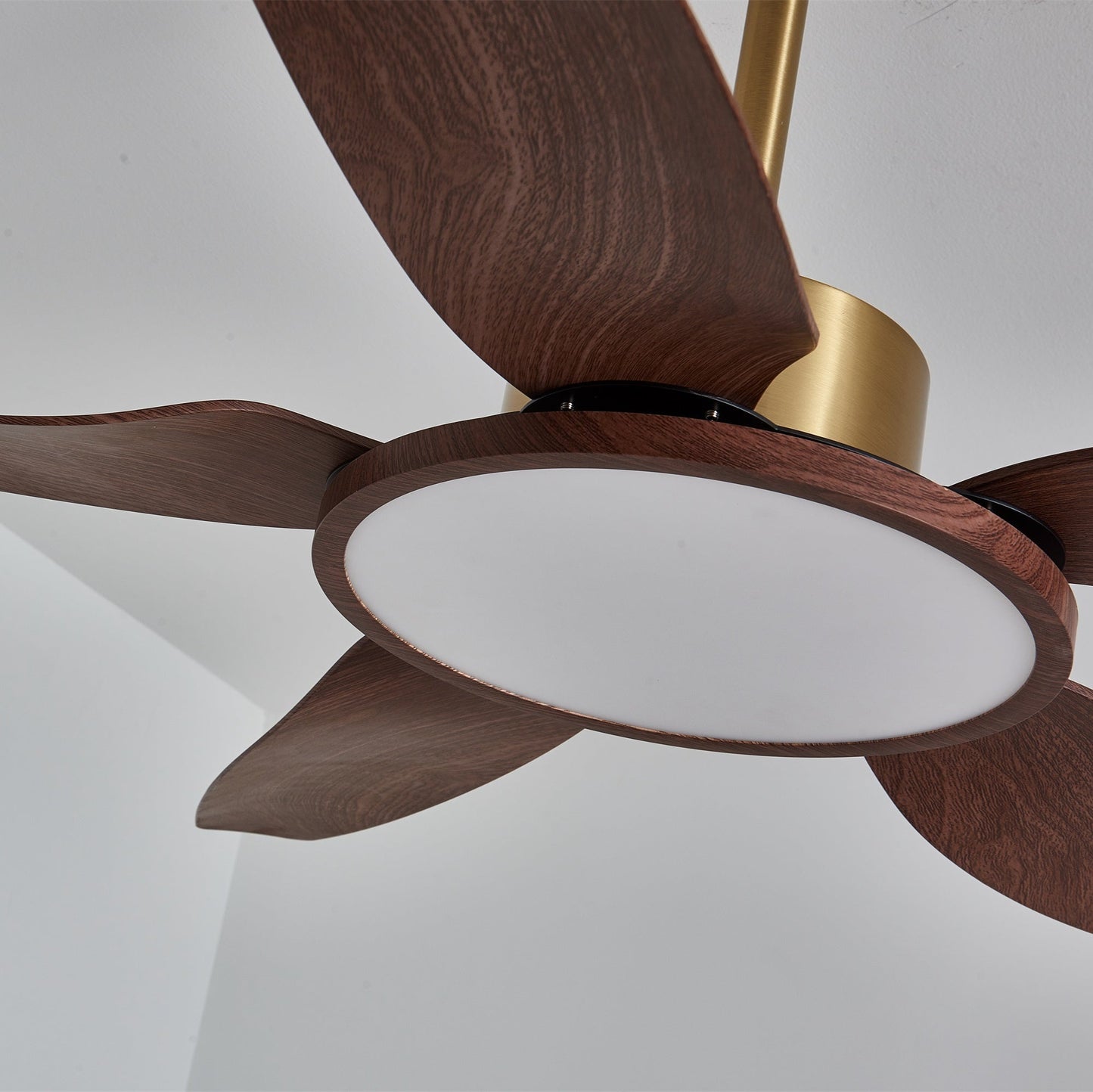 Moderne Plafondventilator met Verlichting Walnoot & Messing – Ø106cm/Ø122cm