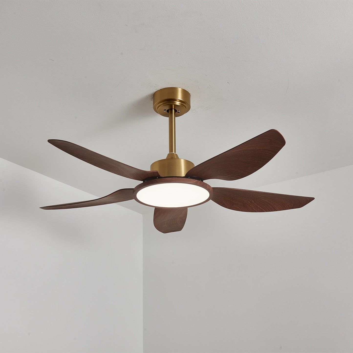 Moderne Plafondventilator met Verlichting Walnoot & Messing – Ø106cm/Ø122cm