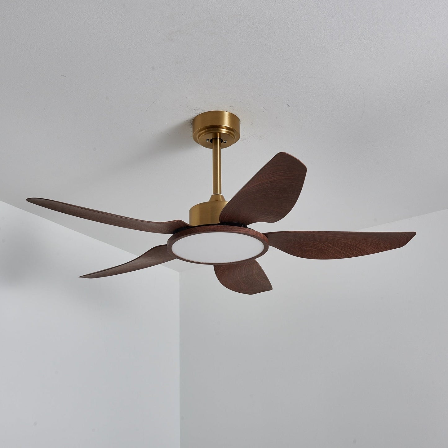 Moderne Plafondventilator met Verlichting Walnoot & Messing – Ø106cm/Ø122cm