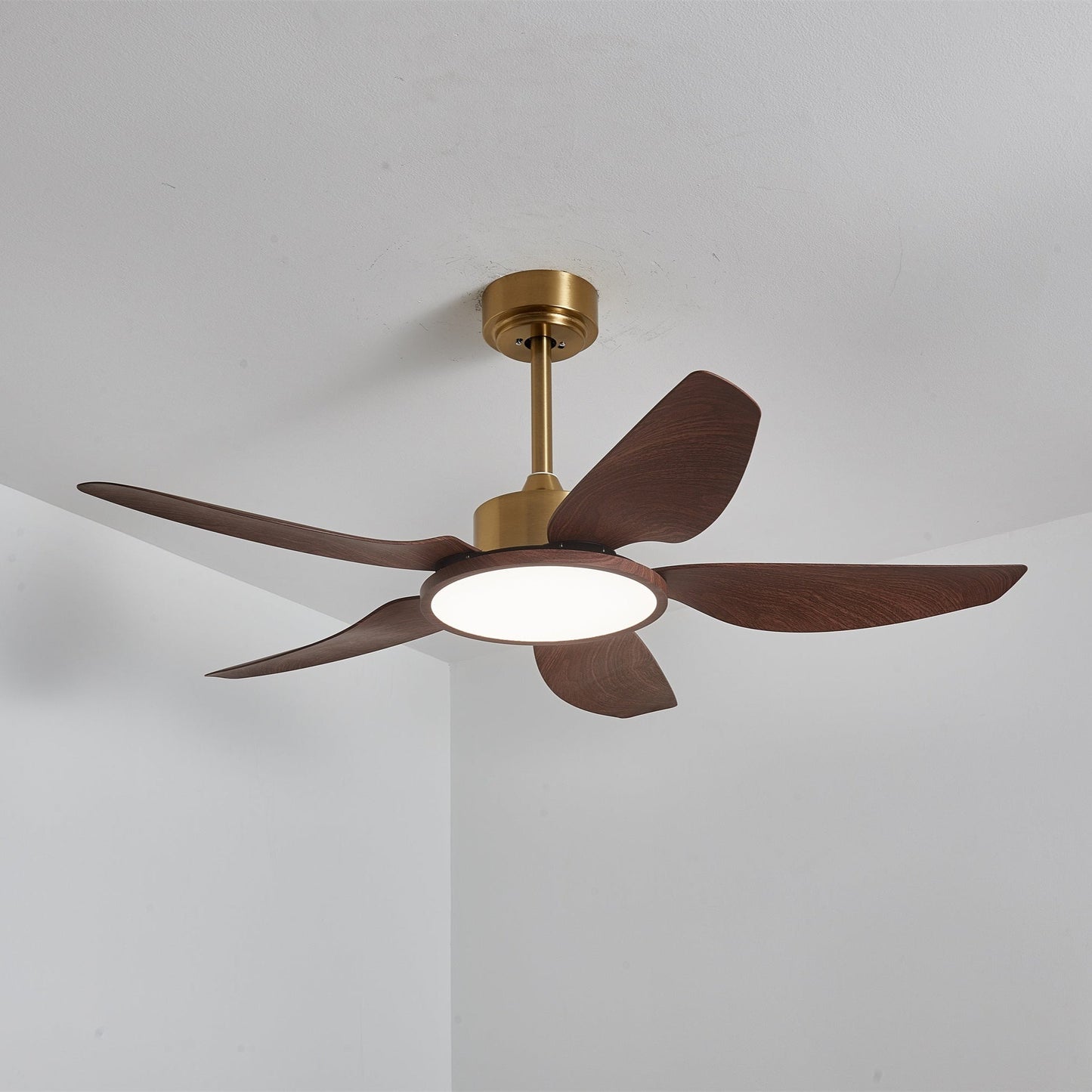 Moderne Plafondventilator met Verlichting Walnoot & Messing – Ø106cm/Ø122cm