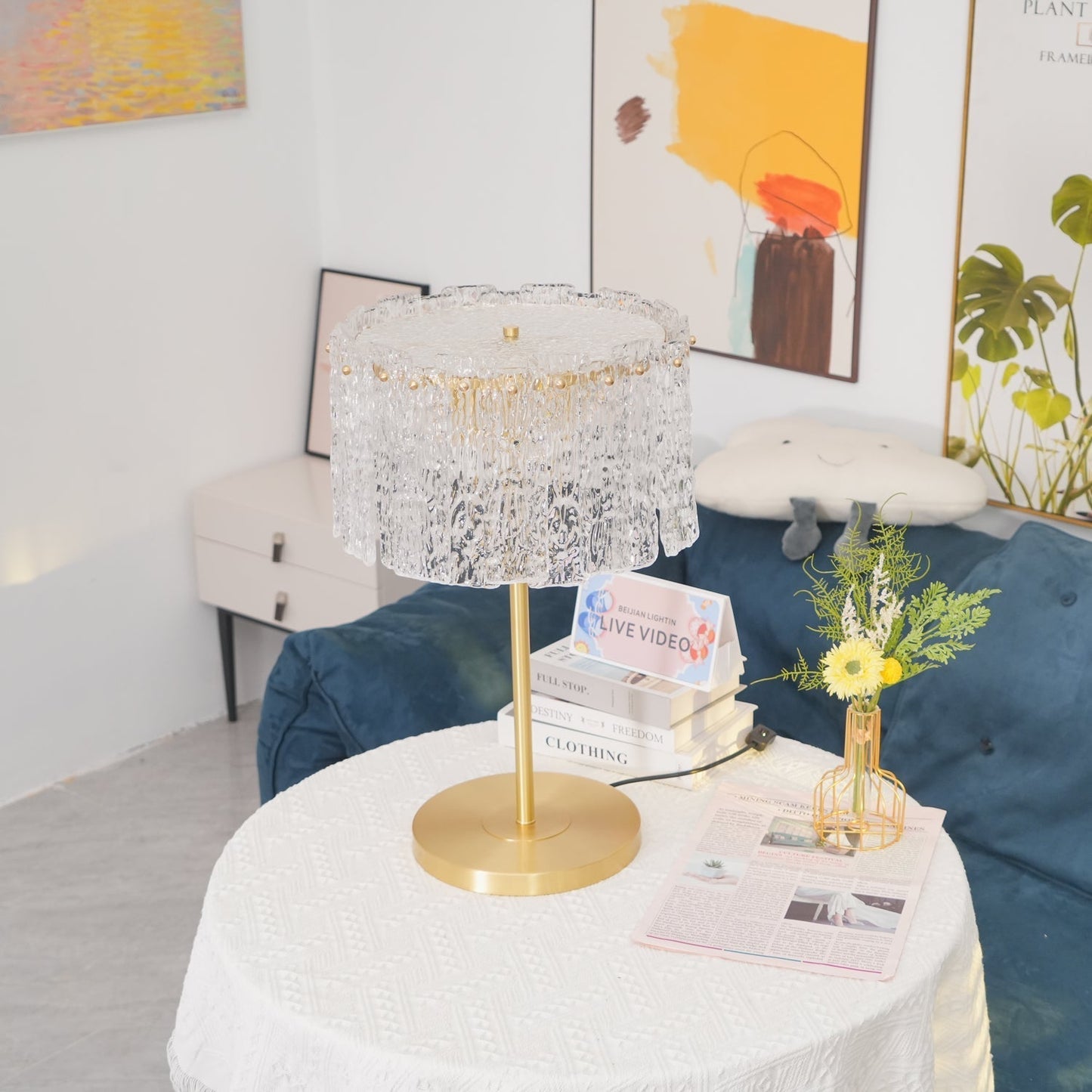Glazen Tafellamp met Messing Voet – Design Verlichting voor Interieur
