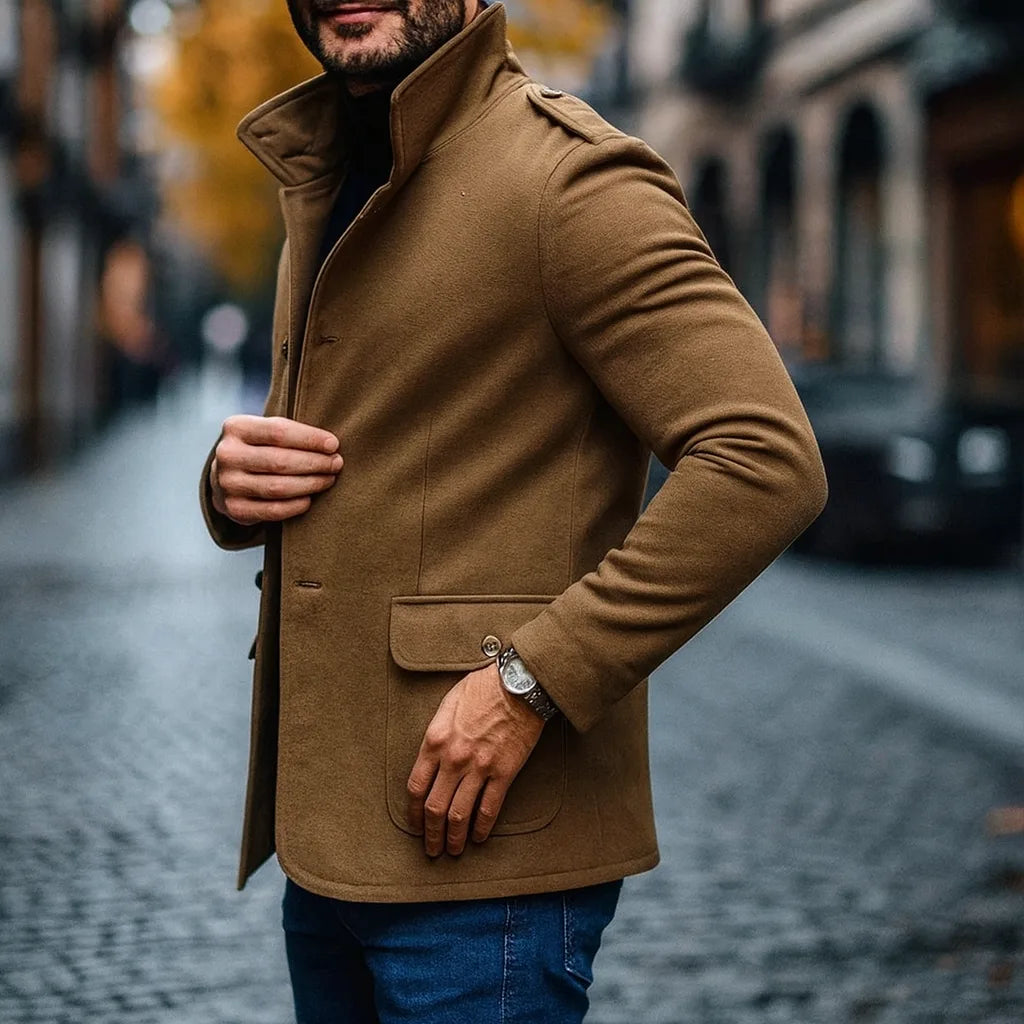 Slim fit jas met opstaande kraag en knoopsluiting