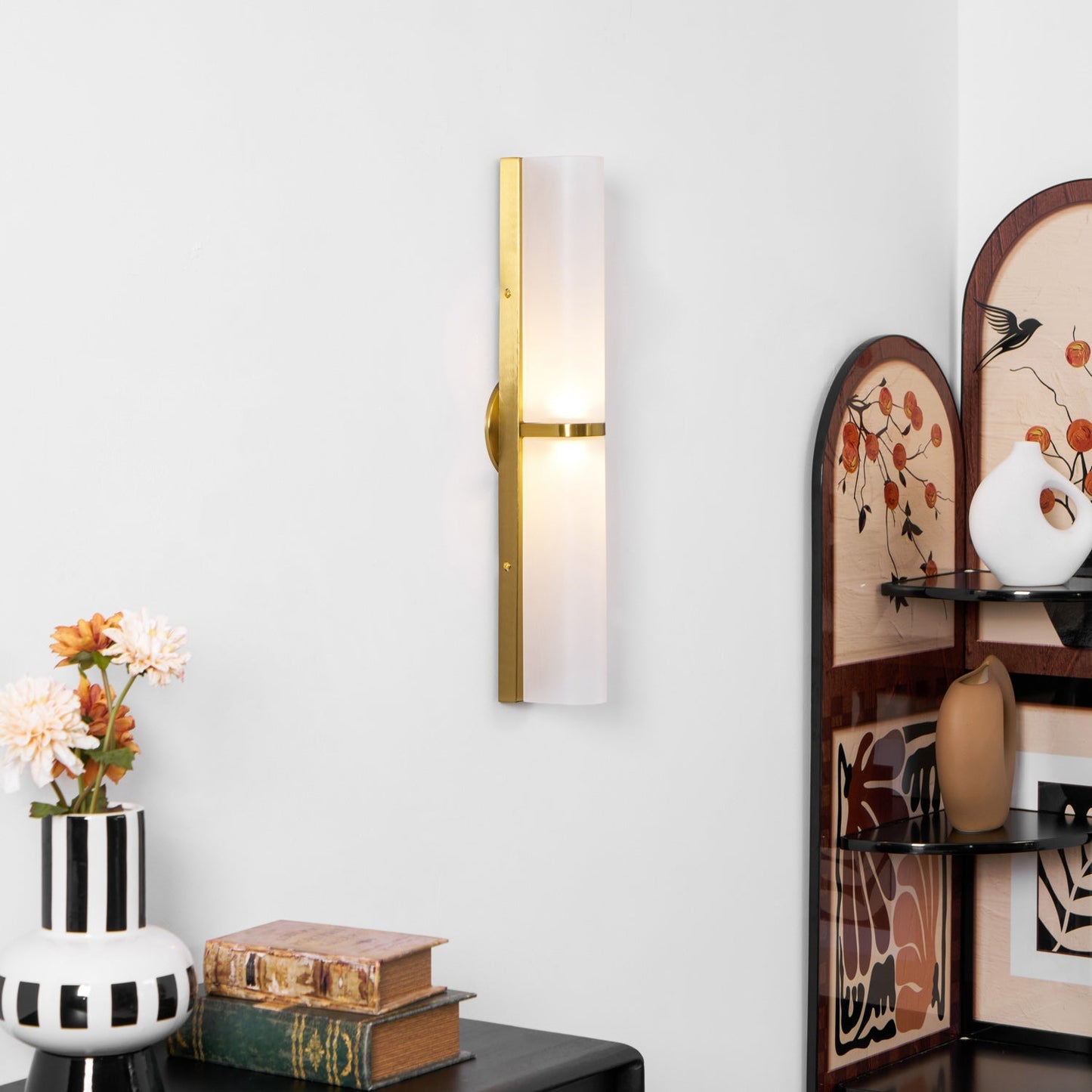 Smalle Buis Wandlamp met Glazen Kap – Moderne Wandverlichting voor Hal en Woonkamer