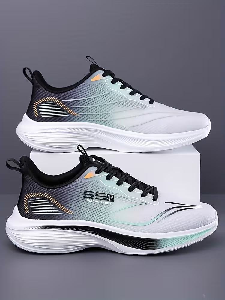 Sneakers met ademend bovenwerk en antislip buitenzool