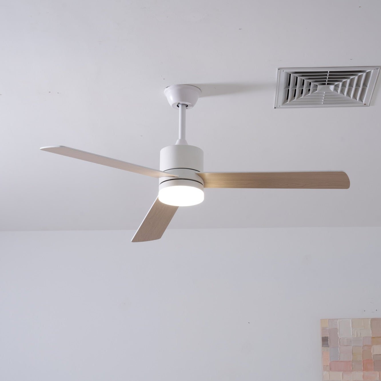Plafondventilator met LED-verlichting Ø132 cm - 6 snelheden met afstandsbediening - energiezuinig design voor slaapkamer en woonkamer