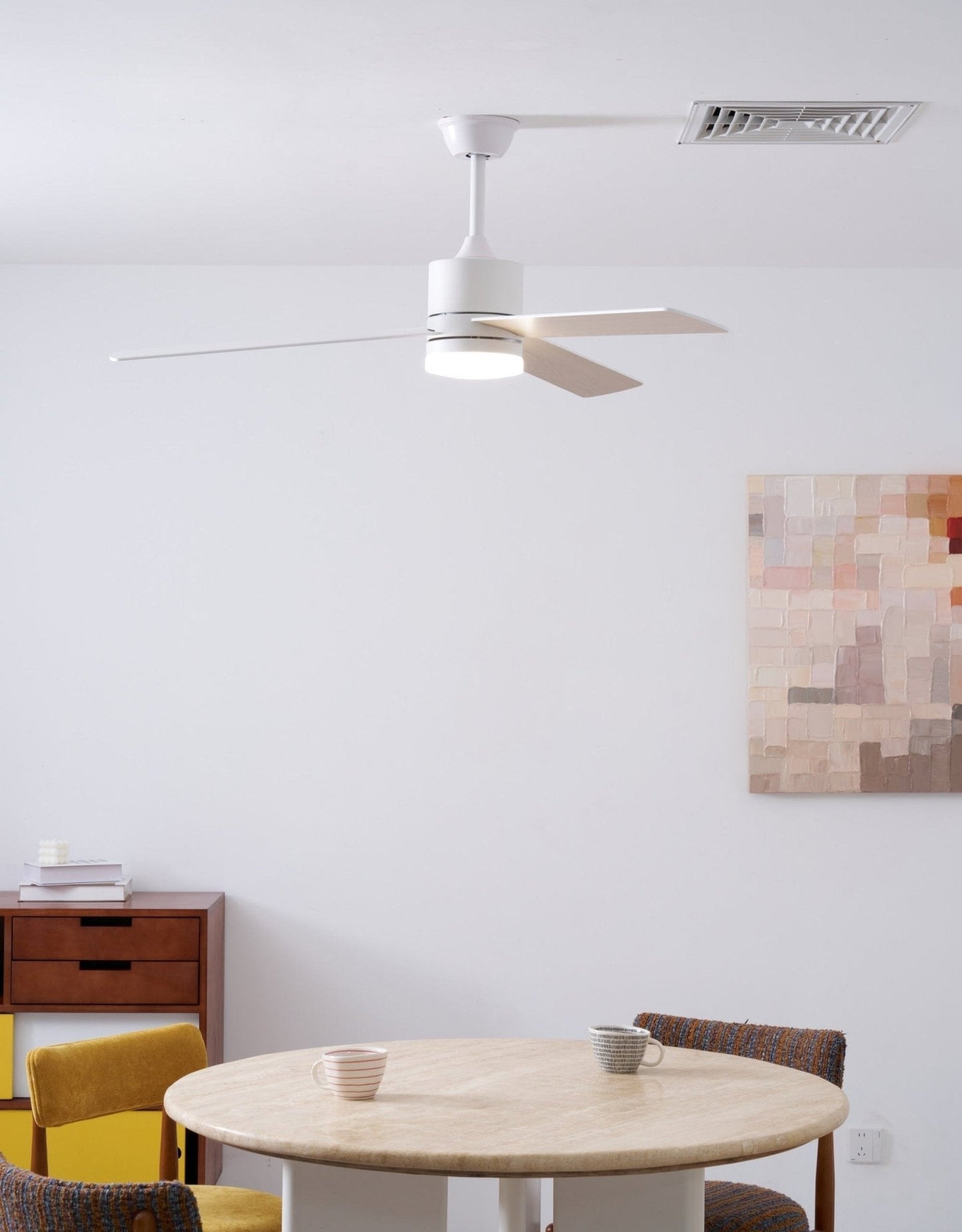 Plafondventilator met LED-verlichting Ø132 cm - 6 snelheden met afstandsbediening - energiezuinig design voor slaapkamer en woonkamer