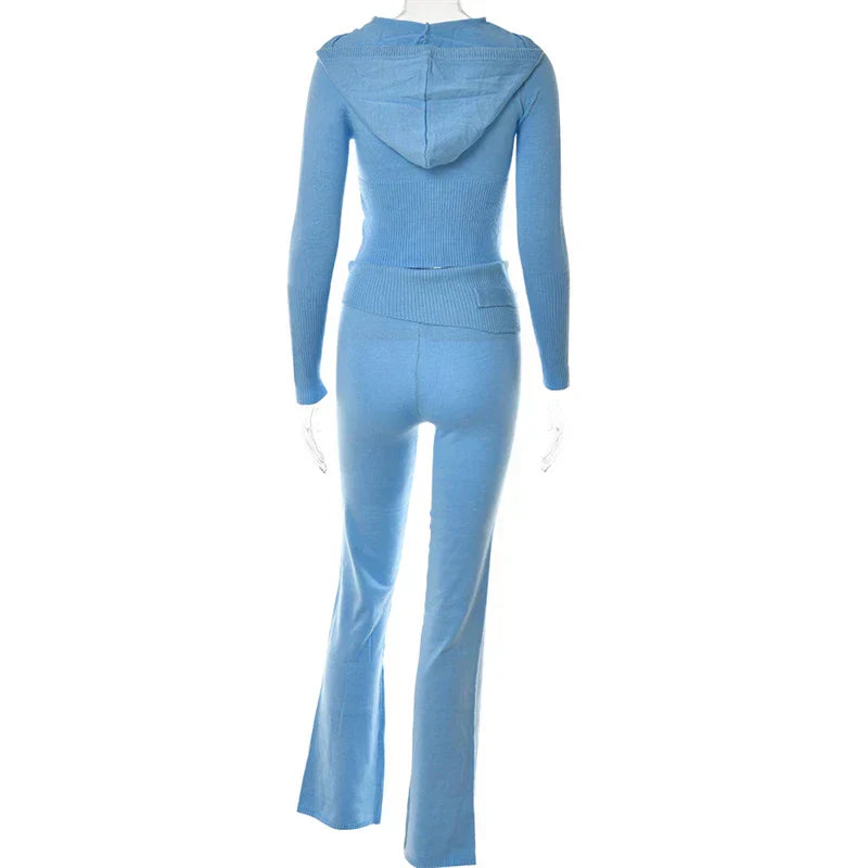 Vrouwelijk Sportpak Crop Top en Wijd Broek