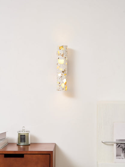 Wandlamp Terrazzo Cilinder – Walnoot Houten Basis – Handgemaakt Natuursteen – Retro Kolom Design – Warm Licht G9 – Woonkamer Slaapkamer Gang