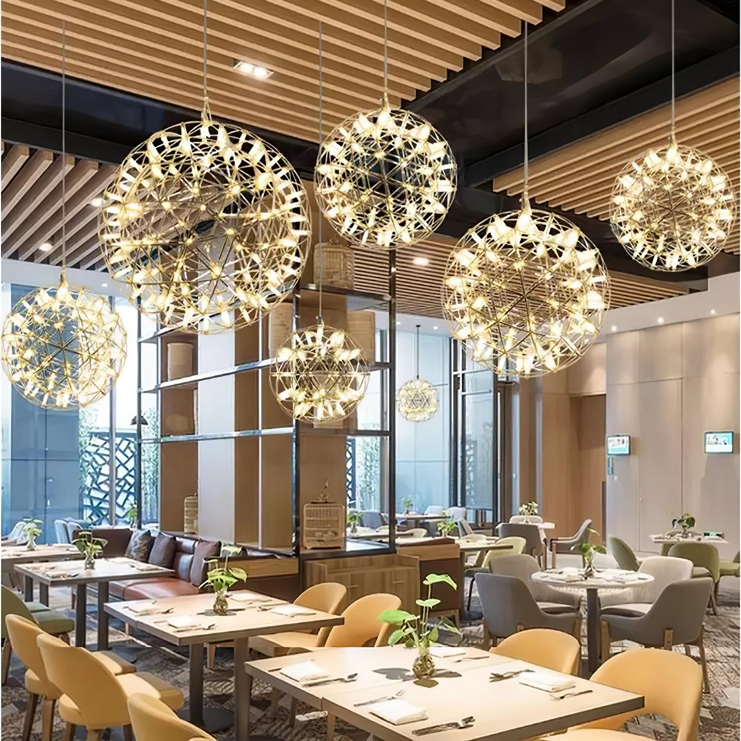LED Hanglamp Bol Zilver Sfeerverlichting Moderne Lichtbol met Dimbare Lichtpunten Transparante Kristalbol Decoratief Scandinavisch Warm Wit Industrieel Design Interieurlamp