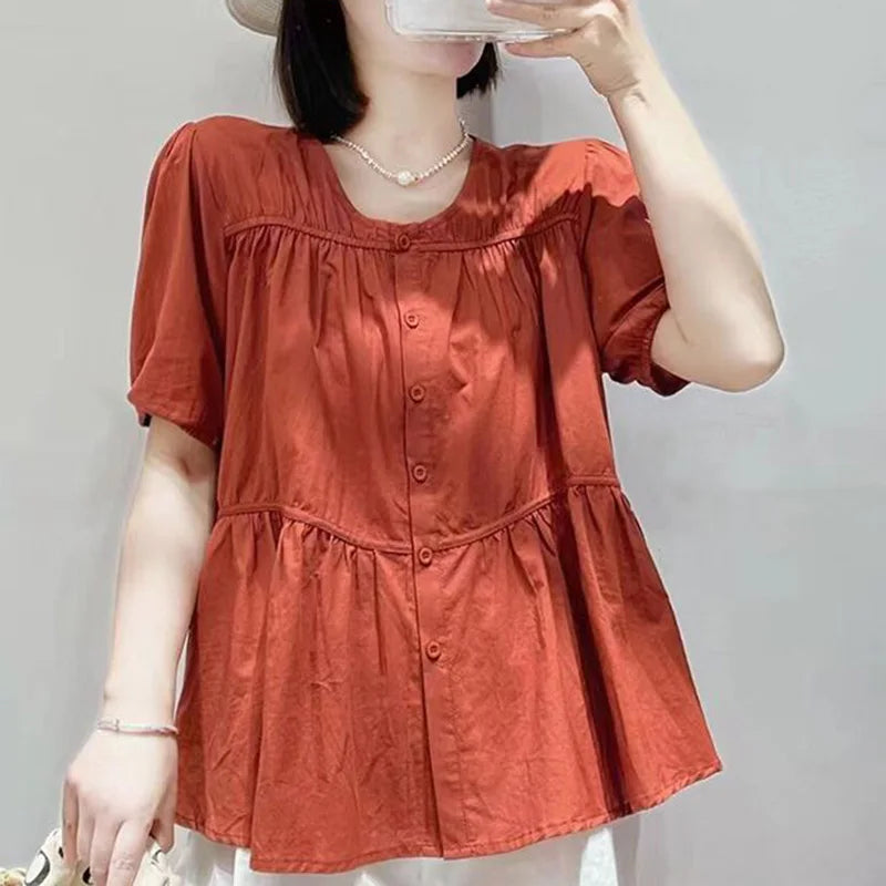 Vrouwelijke Zomerblouse met Plooien en Strik