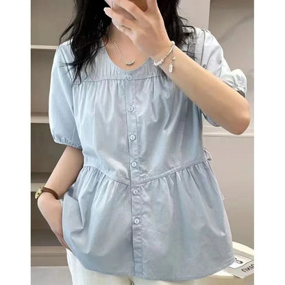 Vrouwelijke Zomerblouse met Plooien en Strik