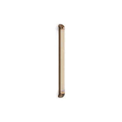 Wandlamp met Geribbelde Glazen Buis en Gebogen Roestvrijstalen Accenten | Moderne Verlichting met Geïntegreerde LED