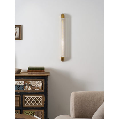 Wandlamp met Geribbelde Glazen Buis en Gebogen Roestvrijstalen Accenten | Moderne Verlichting met Geïntegreerde LED