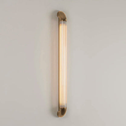 Wandlamp met Geribbelde Glazen Buis en Gebogen Roestvrijstalen Accenten | Moderne Verlichting met Geïntegreerde LED