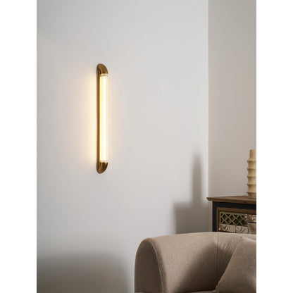 Wandlamp met Geribbelde Glazen Buis en Gebogen Roestvrijstalen Accenten | Moderne Verlichting met Geïntegreerde LED