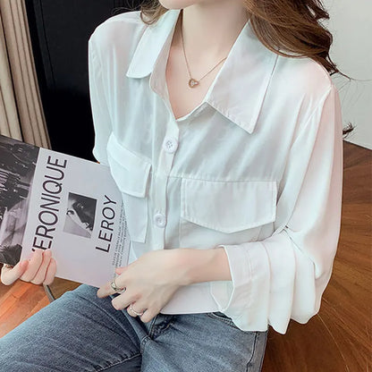 Vrouwelijke Zomerblouse met Zakken en Korte Mouwen
