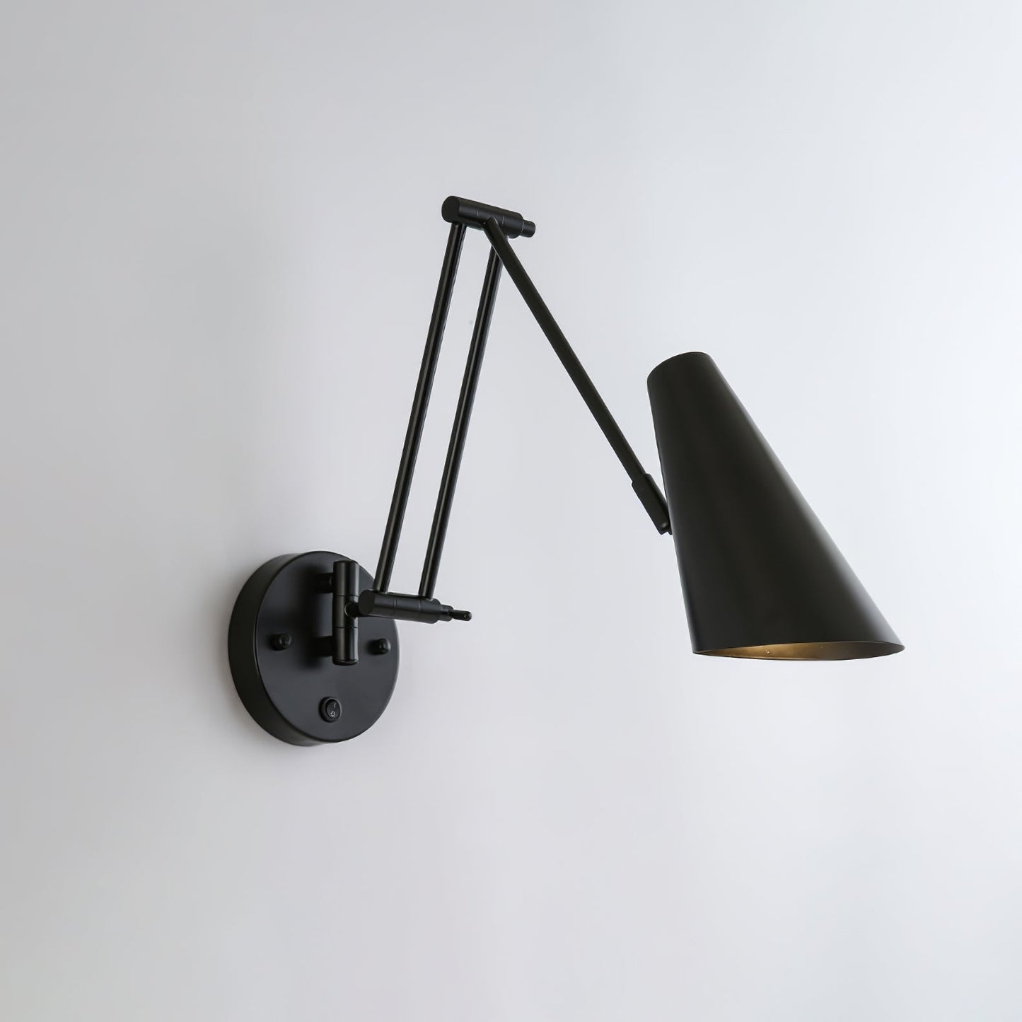 Verstelbare Wandlamp Zwenkarm Industrieel IJzer Modern Design E26/E27 Fitting Muurbediening Leeslamp Slaapkamer