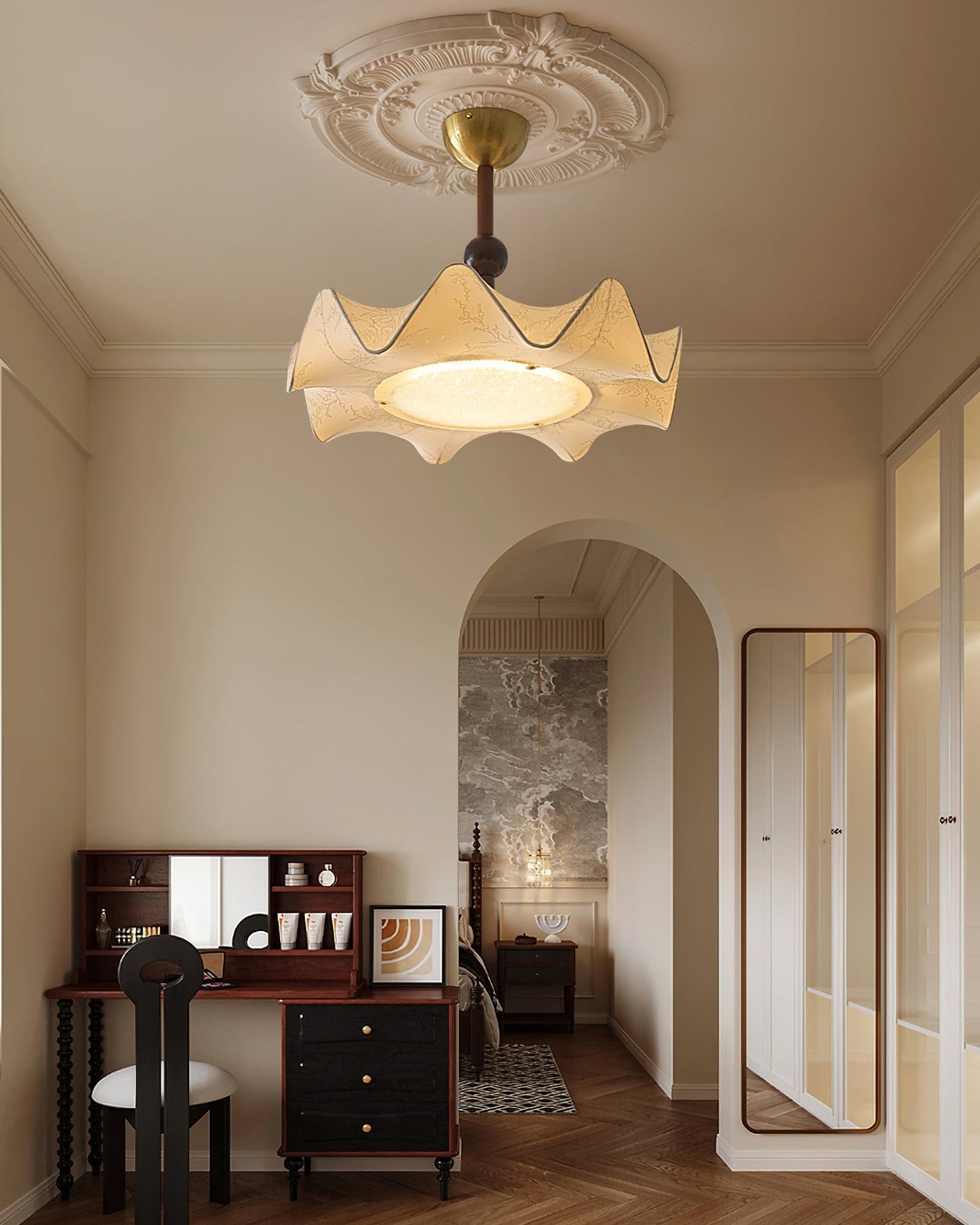 Plafondlamp met Bloemblaadjesontwerp – Walnoot & Goud – Geïntegreerde LED – Ø50cm × H44cm