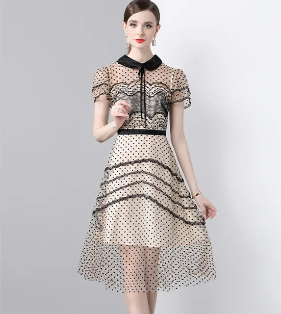 Vrouwen Jurk met Kraag en Beading Details