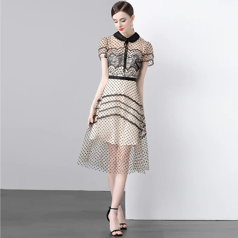 Vrouwen Jurk met Kraag en Beading Details